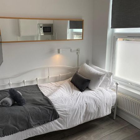 Stylish Studios By Luxestays Shepherds Bush Londyn Zewnętrze zdjęcie